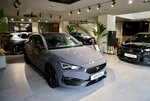 CUPRA-Garage02.jpg